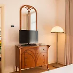 Grand Astoria 4* Grado