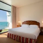Grand Astoria 4*