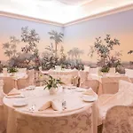 Hotel Grand Astoria