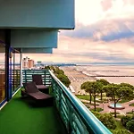 Grand Astoria 4*