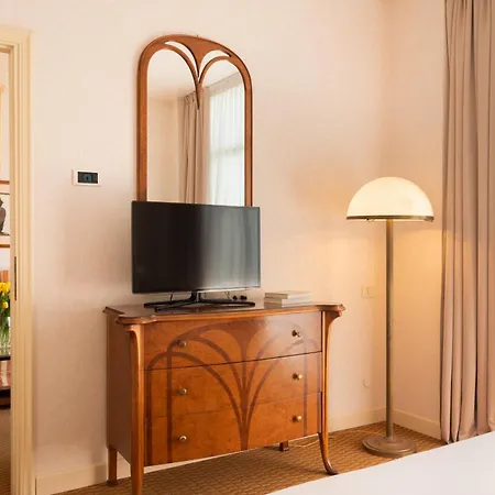 Grand Astoria 4* Grado