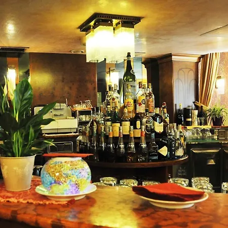 Grand Astoria Szálloda 4*