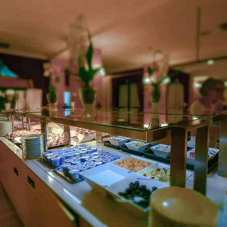 Grand Astoria 4* Grado