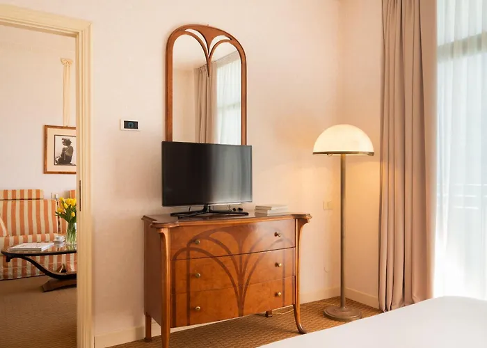 Grand Astoria 4* Grado