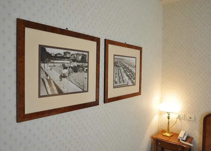 Grand Astoria 4* Градо