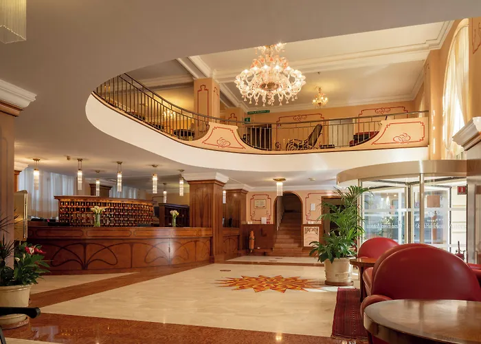 Grand Astoria 4* Grado