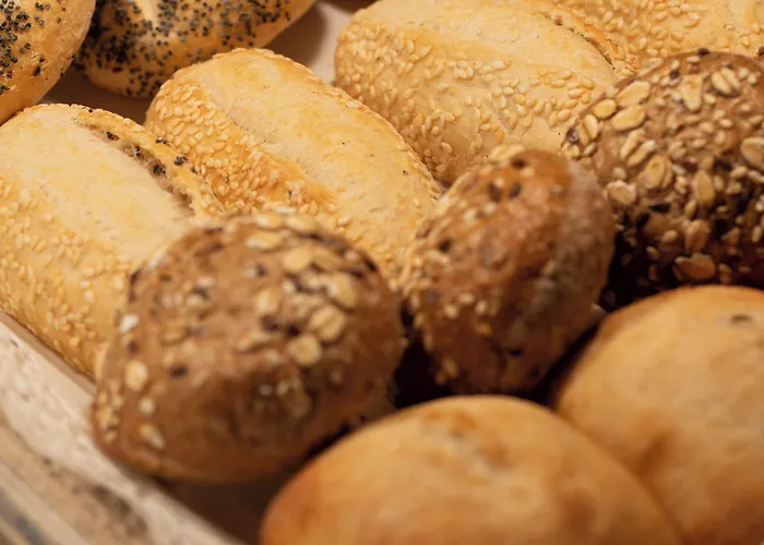 Hotel Grand Astoria 4*