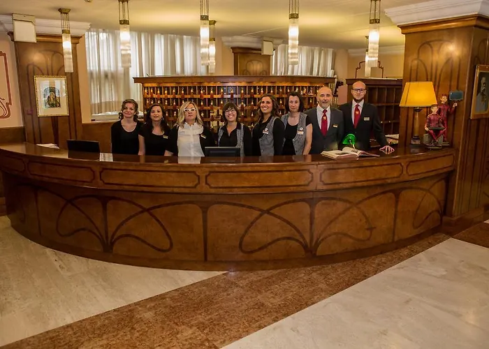 Hotel Grand Astoria 4*